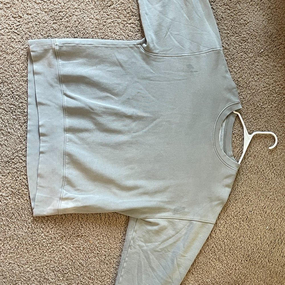 TNA CREWNECK